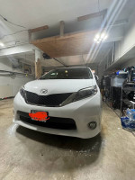 2017 Toyota Sienna SE 8-Passenger FWD 122,000 mi