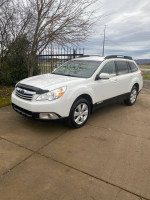 2012 Subaru Outback 2.5i AWD 57,000 mi