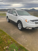 2012 Subaru Outback 2.5i AWD 57,000 mi