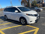 2011 Toyota Sienna 77,000 mi