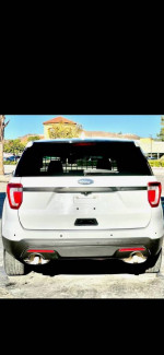 2017 Ford Explorer 88,000 mi