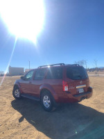 2006 Nissan Pathfinder SE RWD 141,000 mi