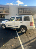 2012 Jeep Liberty 106,000 mi