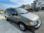 1999 Toyota Sienna LE FWD 149,000 mi