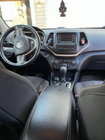 2015 Jeep Cherokee Latitude FWD 137,000 mi