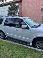 2005 Ford Expedition XLT 4WD  103,000 mi