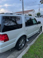 2005 Ford Expedition XLT 4WD  103,000 mi