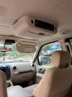 2005 Ford Expedition XLT 4WD  103,000 mi
