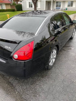 2005 Nissan Maxima 122,000 mi