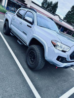 2021 Toyota Tacoma SR 4WD  59,000 mi