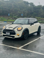 MINI Cooper 126,000 mi
