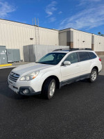 2014 Subaru Outback 64,000 mi