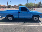 Toyota Pickup 80,000 mi