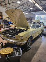 Ford Mustang 81,000 mi