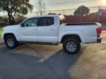 2017 Toyota Tacoma SR 4WD  99,000 mi