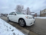 INFINITI 113,000 mi