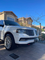 2016 Lincoln Navigator L Reserve RWD 136,000 mi