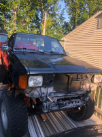 Toyota Pickup 129,000 mi