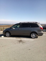 2005 Toyota Sienna XLE 7-Passenger AWD 84,000 mi