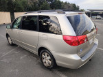 2024 Toyota Sienna 61,000 mi