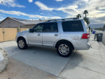 2012 Lincoln Navigator 117,000 mi
