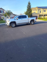2021 GMC Sierra 1500 SLE 4WD 82,000 mi