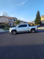2021 GMC Sierra 1500 SLE 4WD 82,000 mi