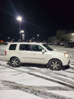 2015 Honda Pilot Touring 4WD 108,000 mi