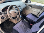 2005 Ford Focus 122,000 mi