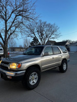2002 Toyota 4Runner SR5 RWD 75,000 mi