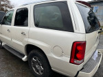 2004 Cadillac Escalade 121,000 mi