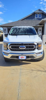 2023 Ford F-150 XLT 4WD  133,000 mi