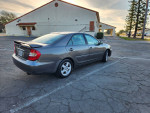 2005 Toyota Camry 76,000 mi