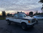 1990 Ford F-250 XLT Lariat 4WD 120,000 mi