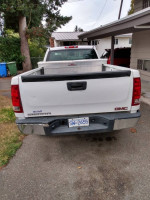 2009 GMC Sierra 1500 Work Truck 4WD  140,000 mi