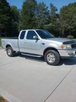 1998 Ford F-150 XLT 4WD  102,000 mi