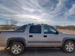 2004 Chevrolet Avalanche 1500 4WD  121,000 mi