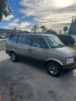 2001 GMC Safari 96,000 mi