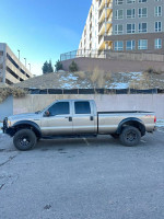 Ford F-350 130,000 mi