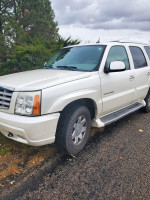 2005 Cadillac Escalade AWD 4dr SUV AWD 107,000 mi