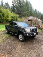 2011 Toyota Tacoma PreRunner RWD 110,000 mi