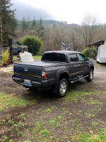 2011 Toyota Tacoma PreRunner RWD 110,000 mi