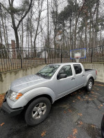 2010 Nissan Frontier SE 4WD  52,000 mi