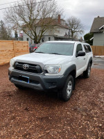 2014 Toyota Tacoma 58,000 mi
