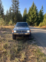 Toyota Pickup 100,000 mi
