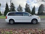 2013 Chrysler Town and Country 89,000 mi