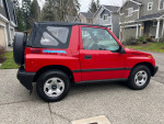 1996 Geo Tracker 2dr SUV 4WD w/Soft Top 4WD 130,000 mi