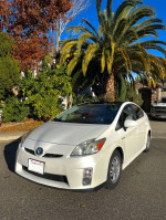 2011 Toyota Prius 113,000 mi