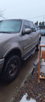 2004 Ford F-150 86,000 mi