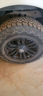 2008 Nissan Titan SE 4WD  140,000 mi